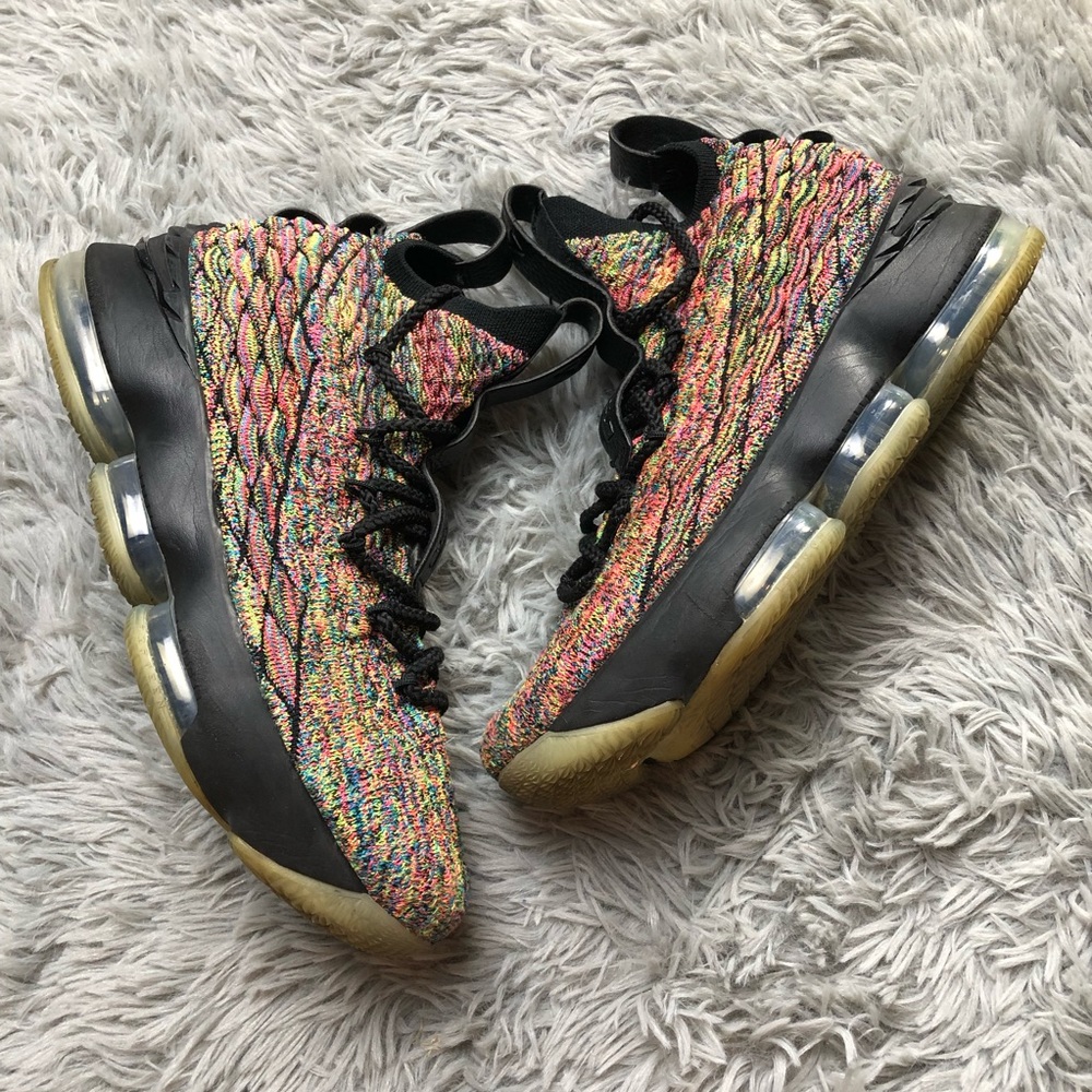 Nike lebron multi-color - Picture 2 of 7